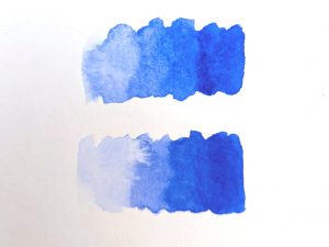 Blaue Aquarellfarbe heller werdender Farbverlauf